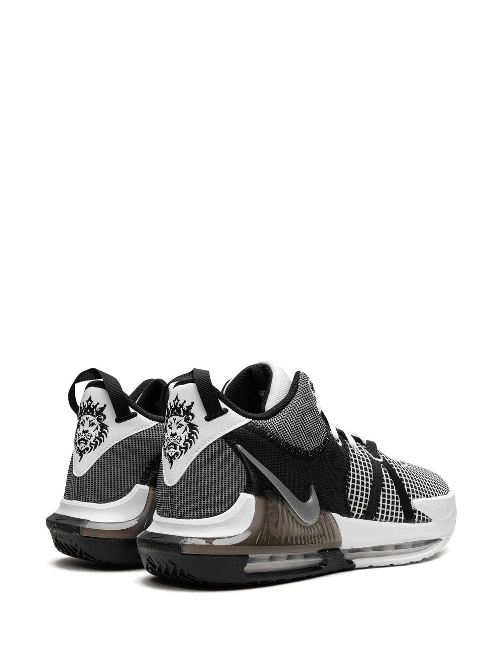 Nike LeBron "Witness VII"