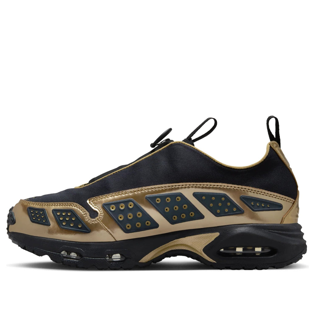 Nike Women's Air Max SNDR 'Black Metallic Gold'