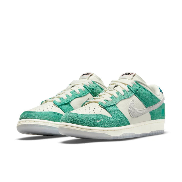 Nike x Kasina Dunk Low 'Road Sign'