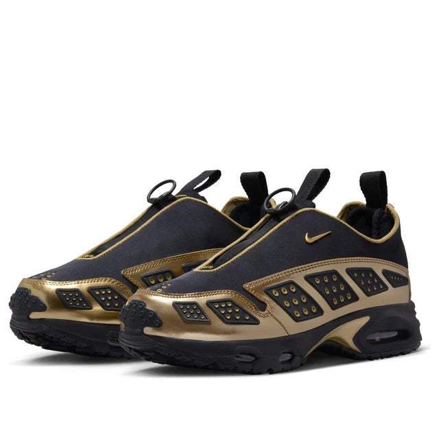 Nike Women's Air Max SNDR 'Black Metallic Gold'