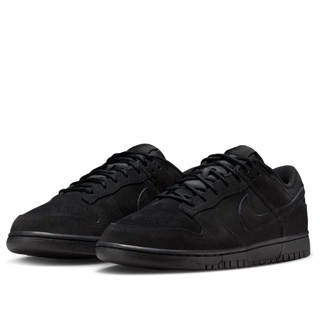 Nike Dunk Low SE 'Triple Black'