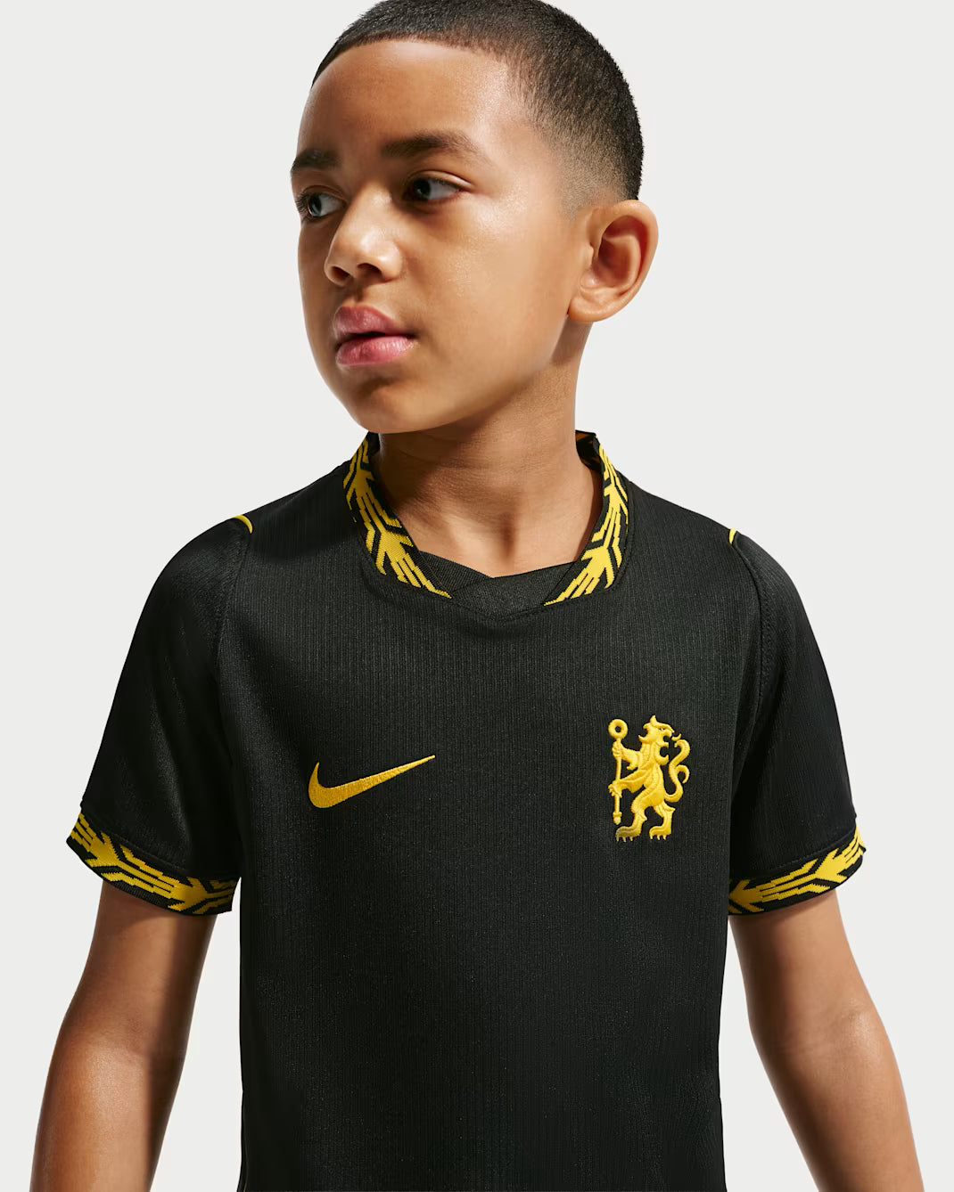Nike Chelsea F.C. 2026/27 Older Kids Away Dri-FIT Shirt