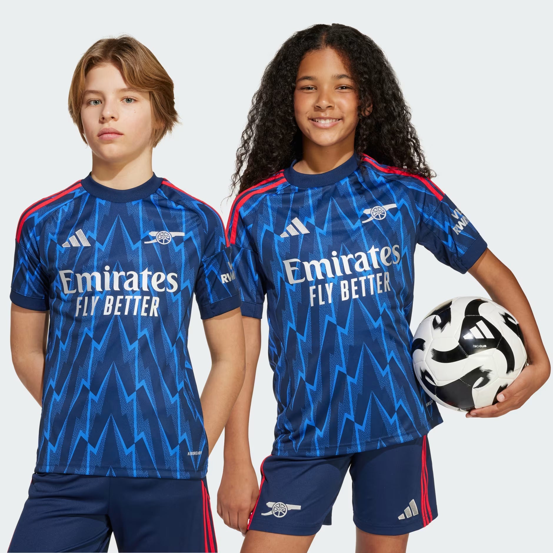 Adidas Arsenal 25/26 Older Kids' Away Jersey