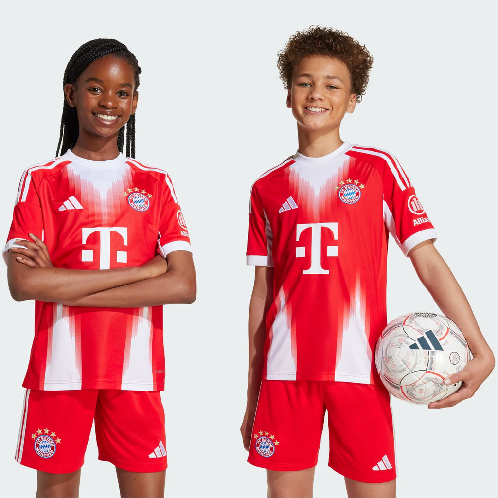 Adidas FC Bayern 25/26 Older Kids' Home Jersey