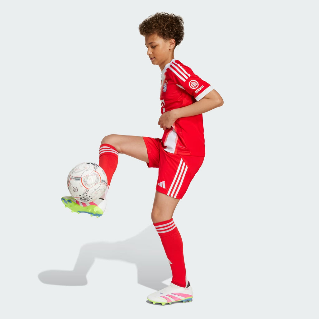 Adidas FC Bayern 25/26 Older Kids' Home Jersey