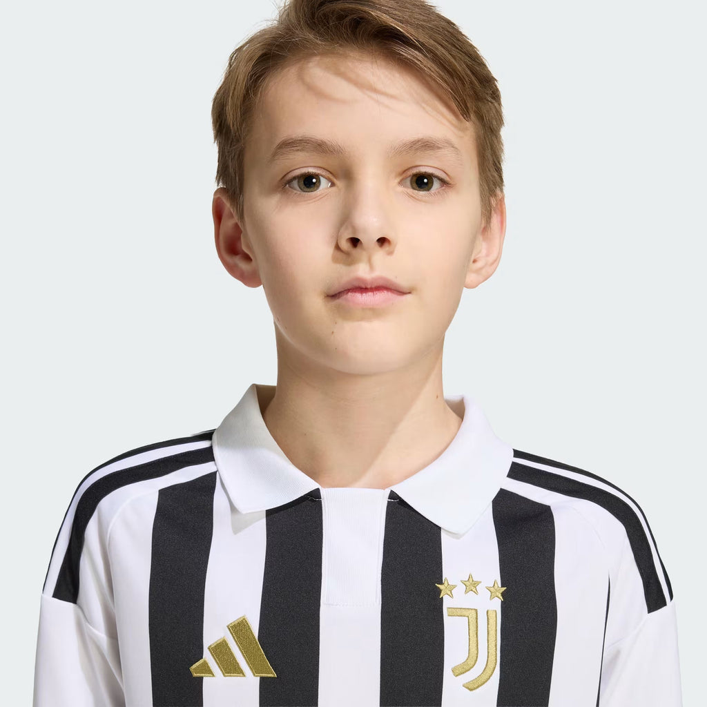 Adidas Juventus 26/27 Older Kids' Home Jersey