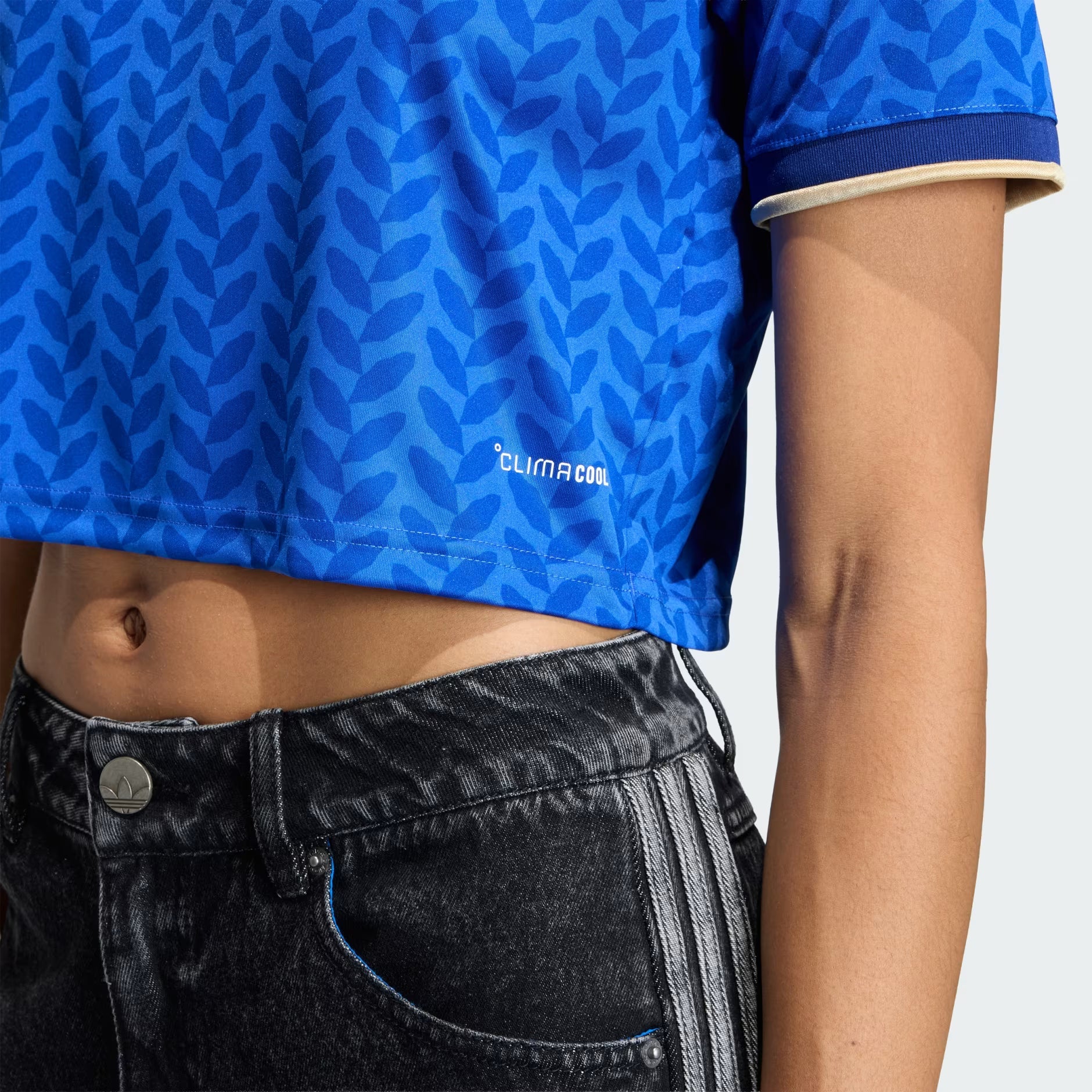 Adidas Italy 26 Women's Home Cropped Jersey