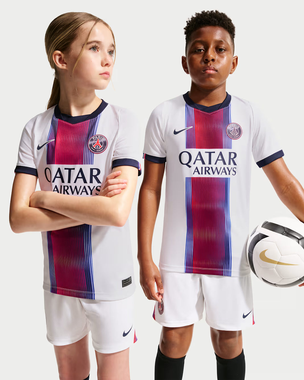 Nike Paris Saint-Germain 2026/27 Older Kids Away Dri-FIT Shirt