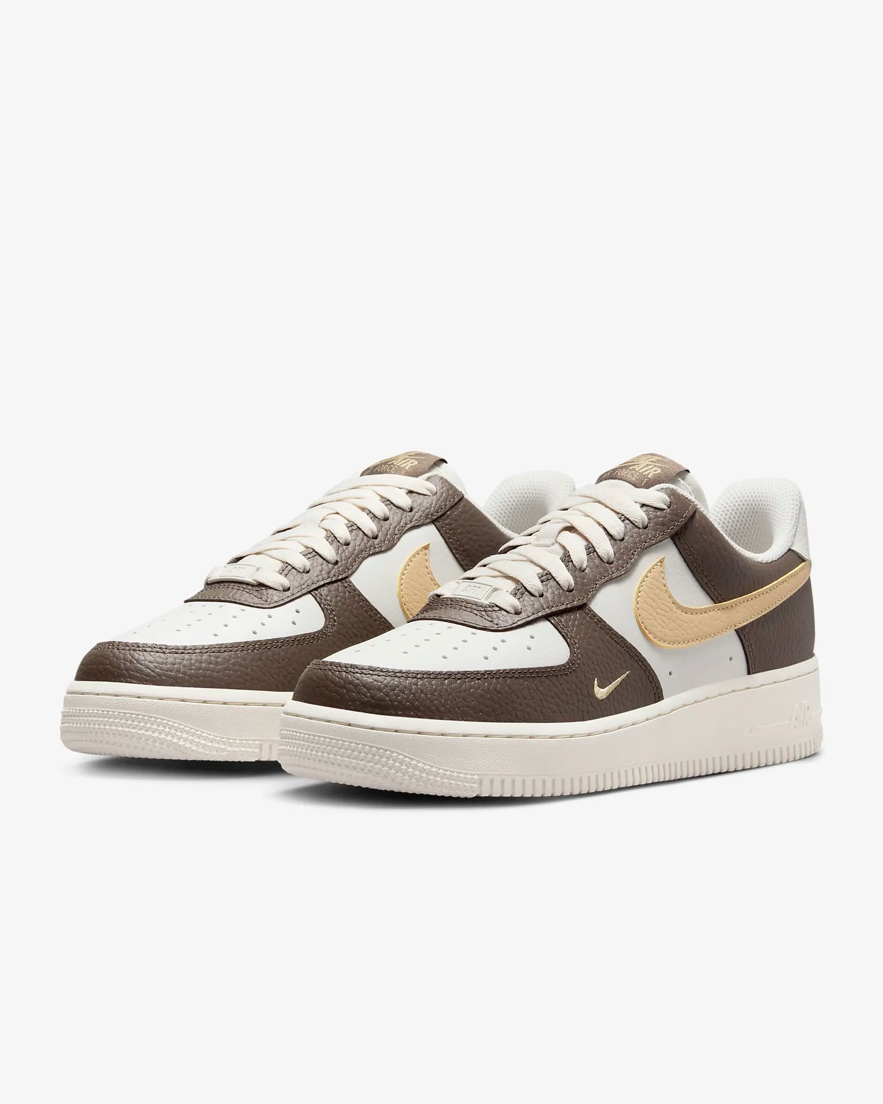 Nike Women's Air Force 1 '07
