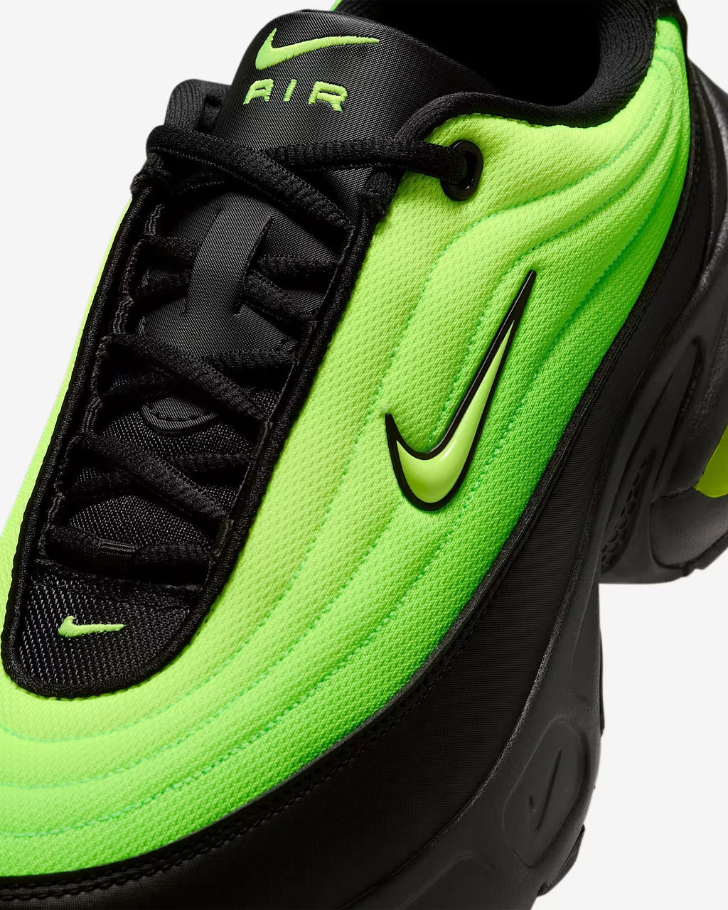 Nike Women's Air Max Portal