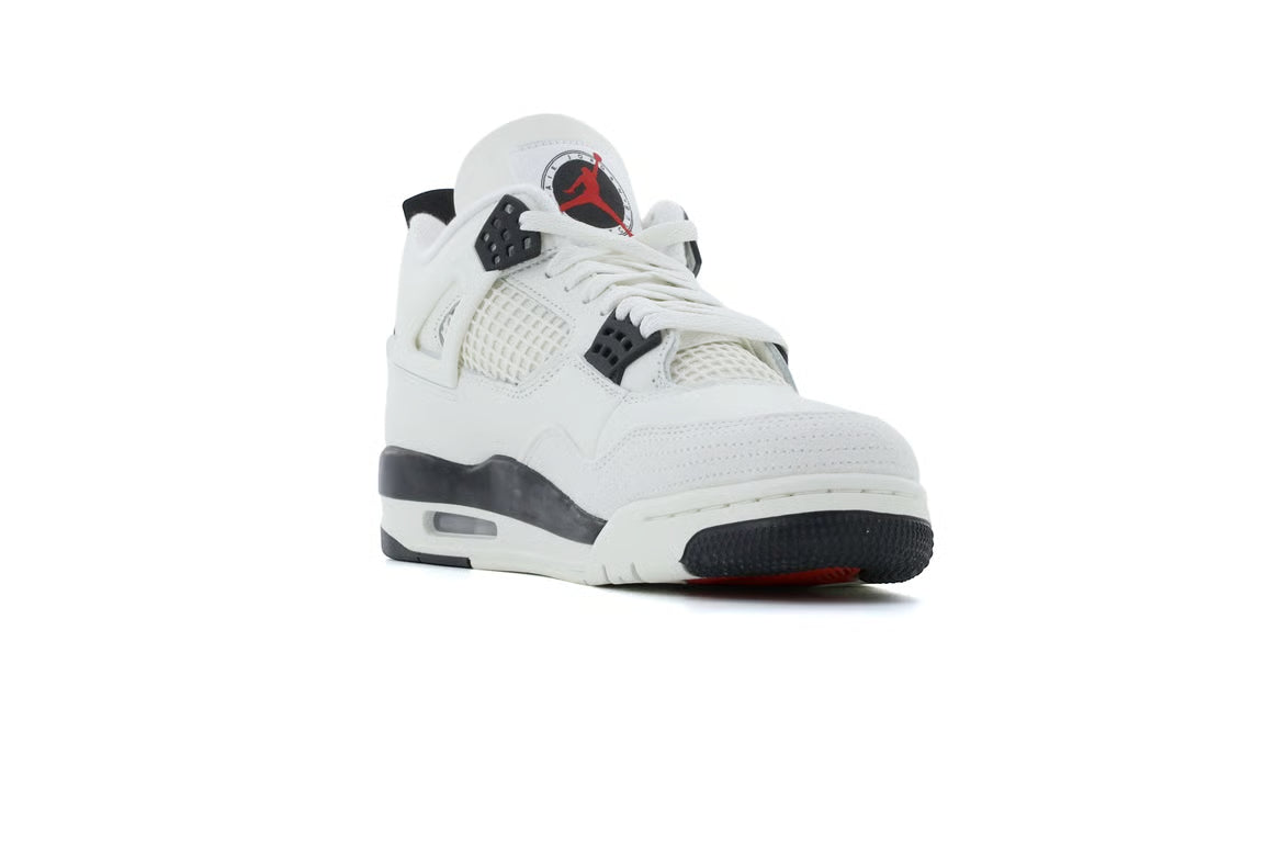 Air Jordan 4 'Flight Club'