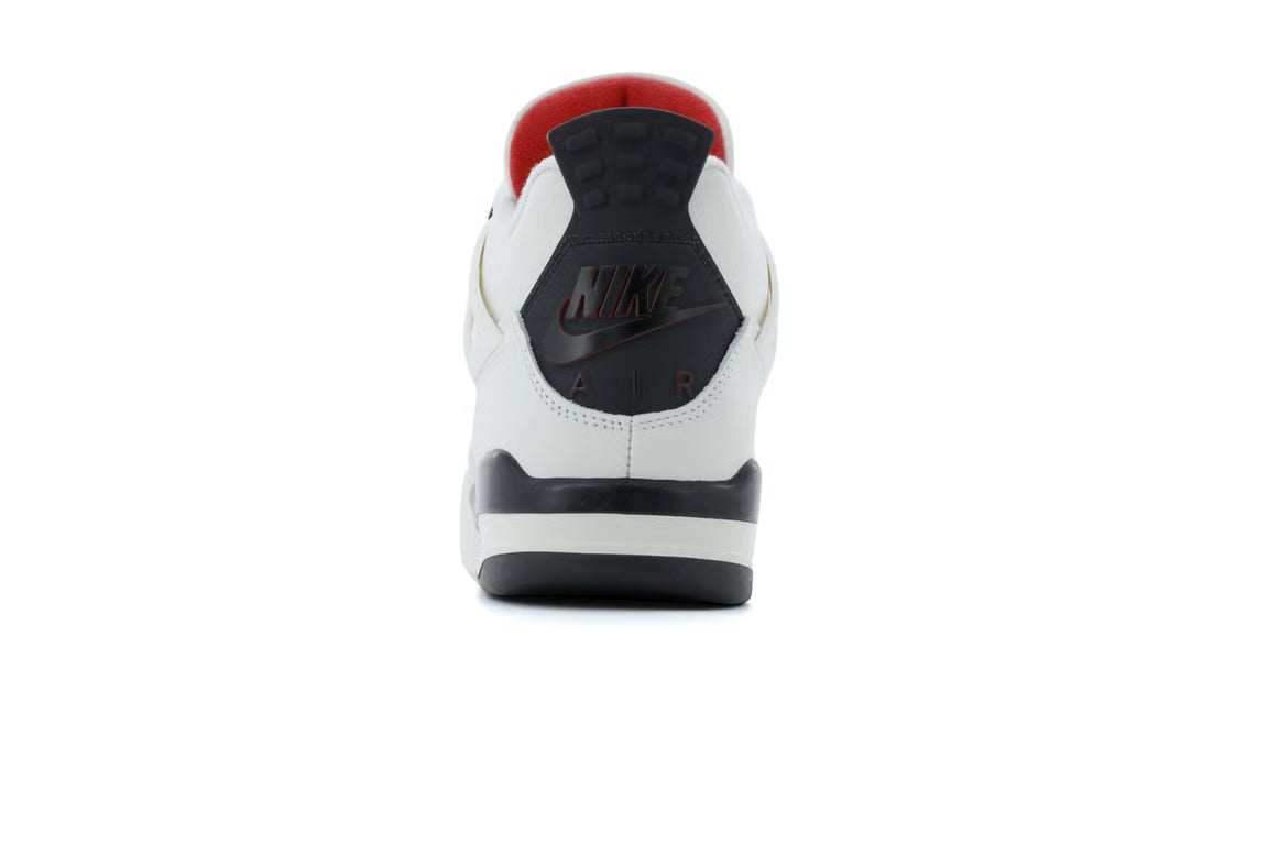 Air Jordan 4 'Flight Club'